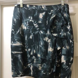 Ann Taylor Skirt size 6